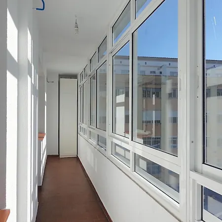 Apartment Piso Centrico De 5 Con Garaje En