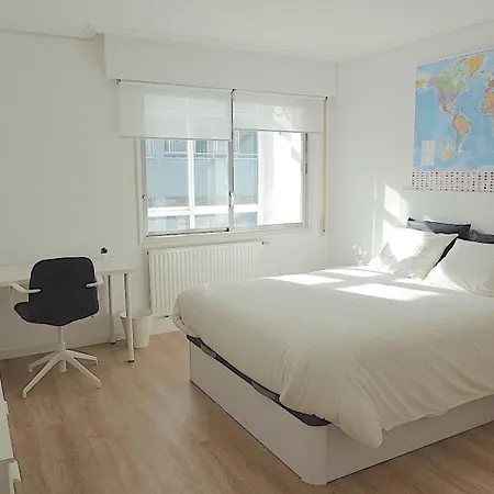 Piso Centrico De 5 Con Garaje En Apartment Vigo
